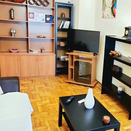 Cozy And Bright Apartment In The Heart Of The City Selanik Dış mekan fotoğraf