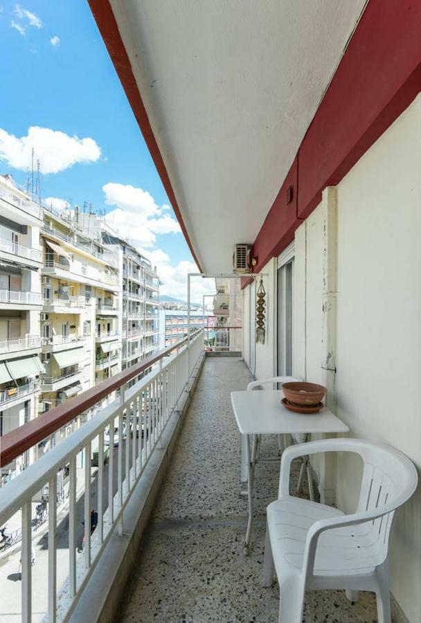 Cozy And Bright Apartment In The Heart Of The City Selanik Dış mekan fotoğraf